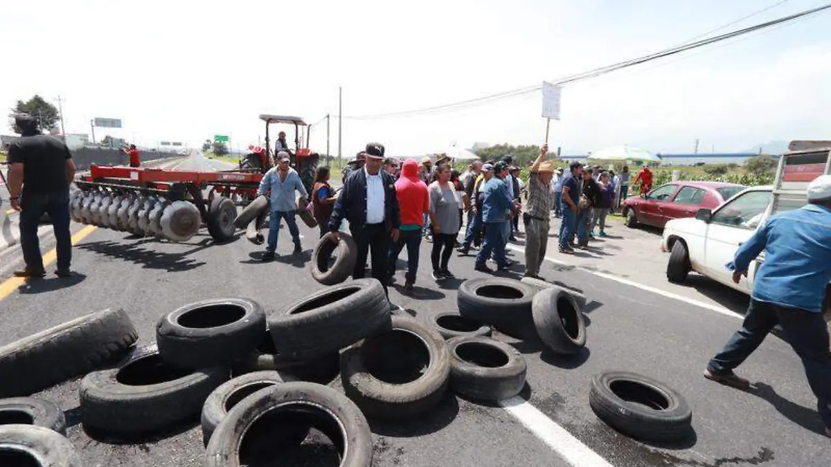 Bloqueo ejidatarios